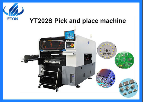 Conductor Board Mounting Machine de la luz del LED 80000 CPH con atracar el coche