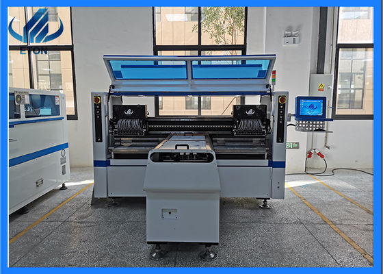 máquina XY del montaje de la alta precisión LED de los alimentadores de las ventanas 7 6KW AXIS 68