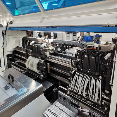 9.6 Máquina de montaje SMT de KW para lámparas LED de banda de luz con componentes, rectificadores de puente de alcance, etc.
