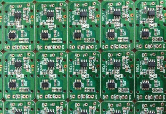 Alimentadores SMT Chip Mounter HT-E8S de la anchura 4KW 36 de 1650M M