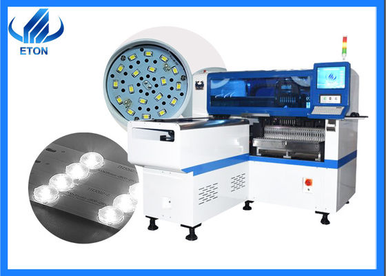 La selección de SMT y la máquina del lugar con multifuncional se aplican a las luces LED